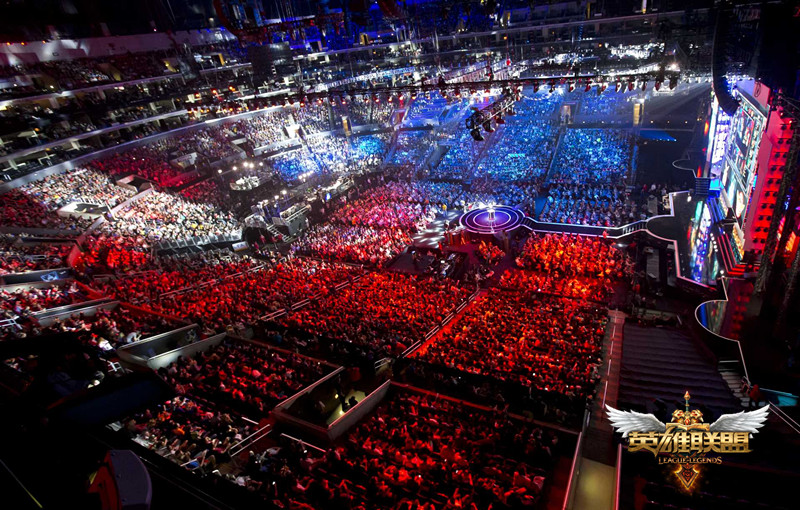 T1战胜DK晋级，Keria赛后采访强调团队配合提升与电竞战术执行